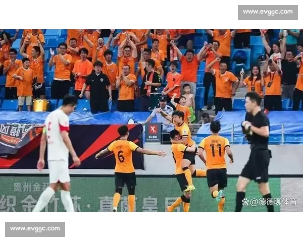 中超热议:国安放水引众怒,西海岸与英博显尊严 中超热议:国安放水引众怒,西海岸与英博显尊严