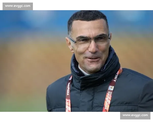 唇枪舌剑!皮耶罗与贝尔戈米激辩国米 “最强” 之争 唇枪舌剑!皮耶罗与贝尔戈米激辩国米 “最强” 之争